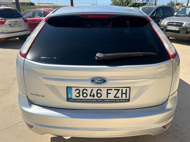 FORD FOCUS TREND 1.6 SPANISH LHD IN SPAIN ONLY 78000 MILESS SUPERB 2008